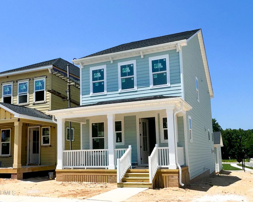 1800 Lumineer Lane, Wendell