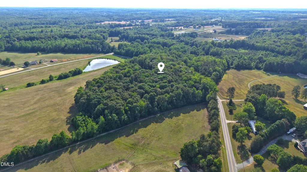 6810 Sawyer Road, Liberty