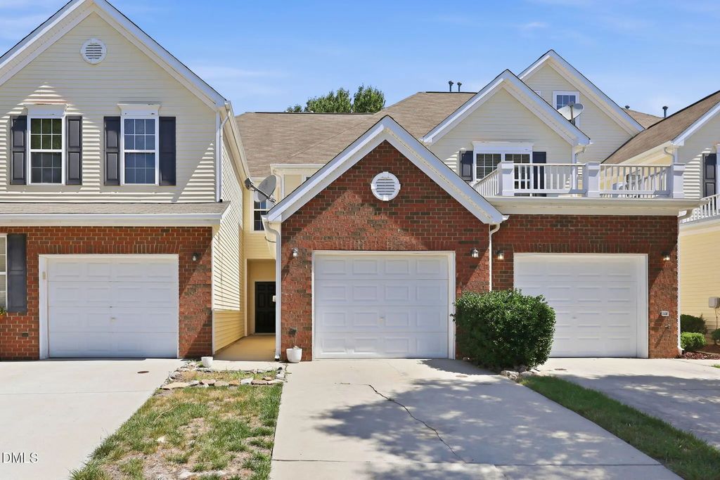 2617 Forest Shadows Lane, Raleigh