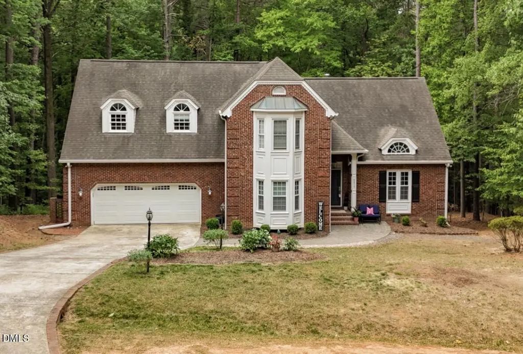 5517 N Hawthorne Way, Raleigh