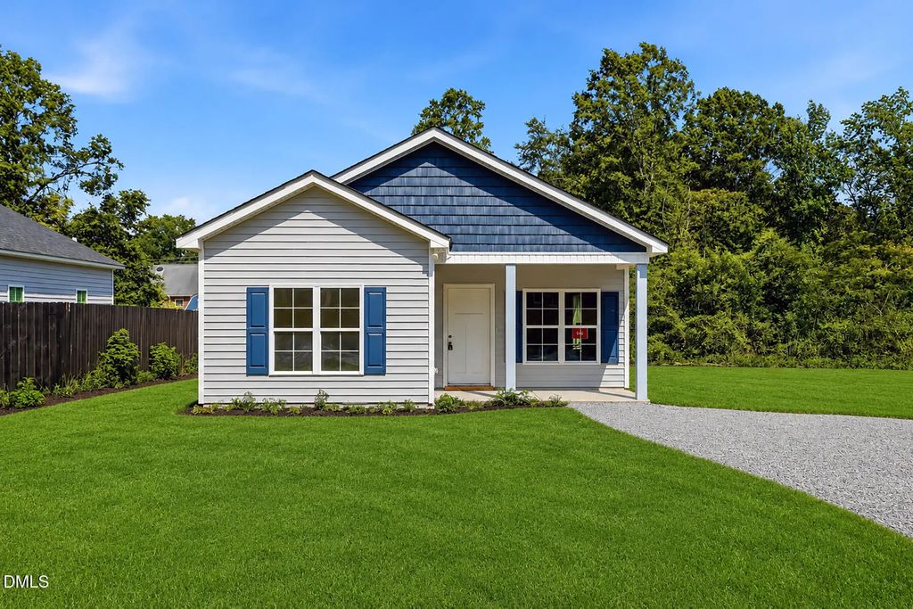 1311 S 14th Street, Lillington