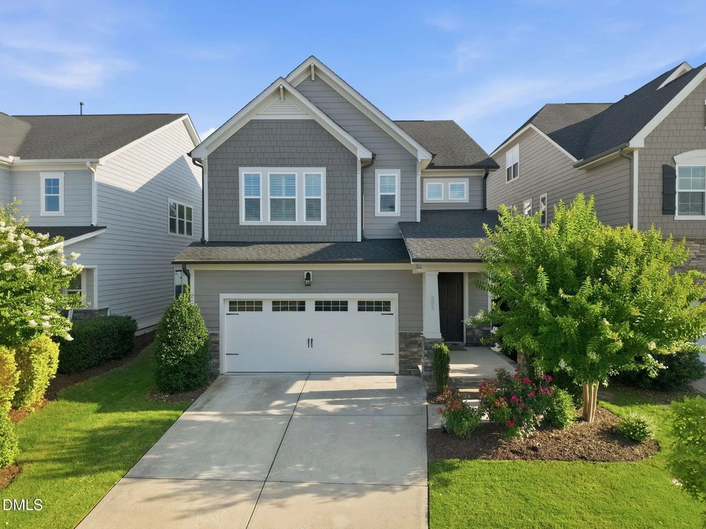 305 Ivy Arbor Way, Holly Springs