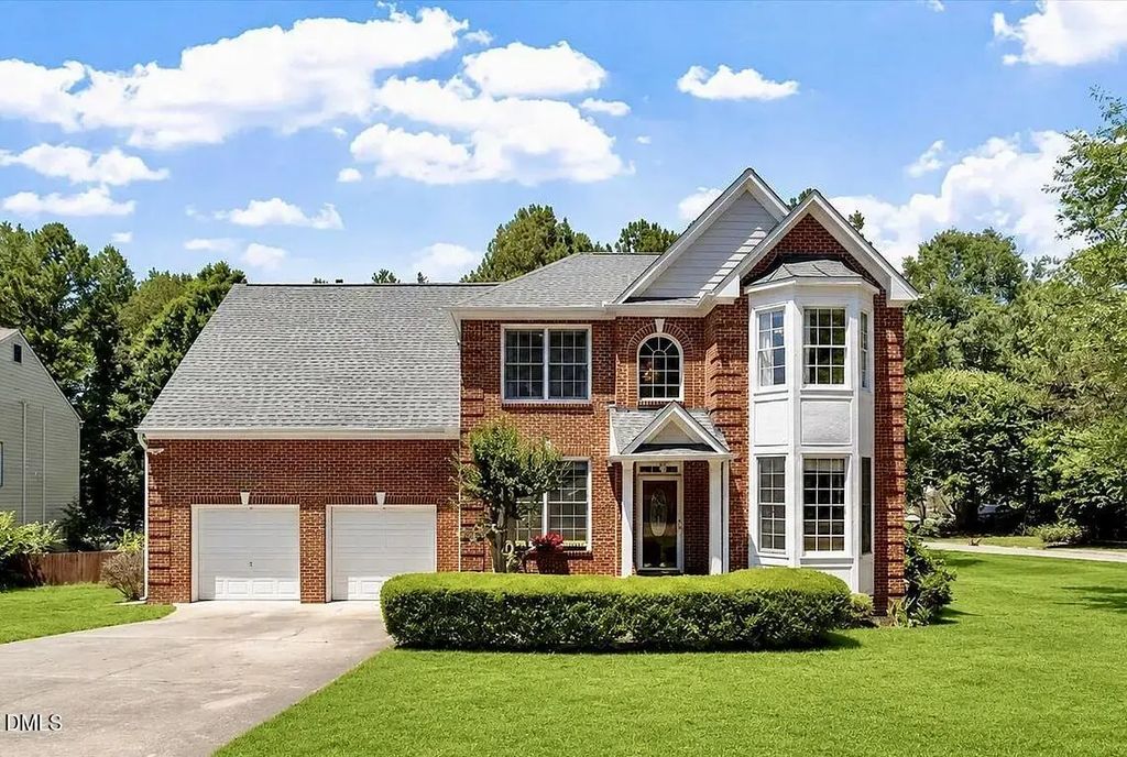 2 Waterview Court, Durham