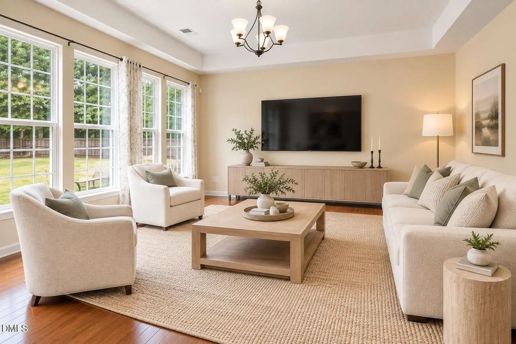 67 S Farnleigh Drive, Chapel Hill