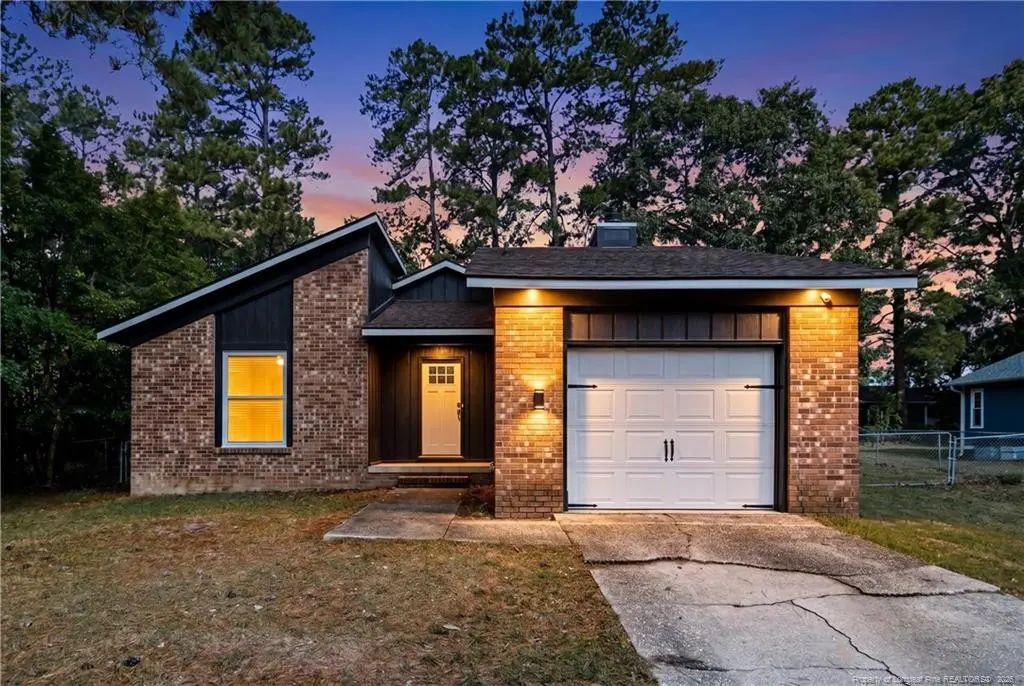 142 Bunker Hill Road, Fayetteville
