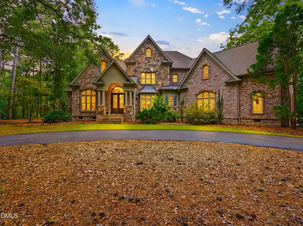 710 Lake Shore Drive, Goldsboro