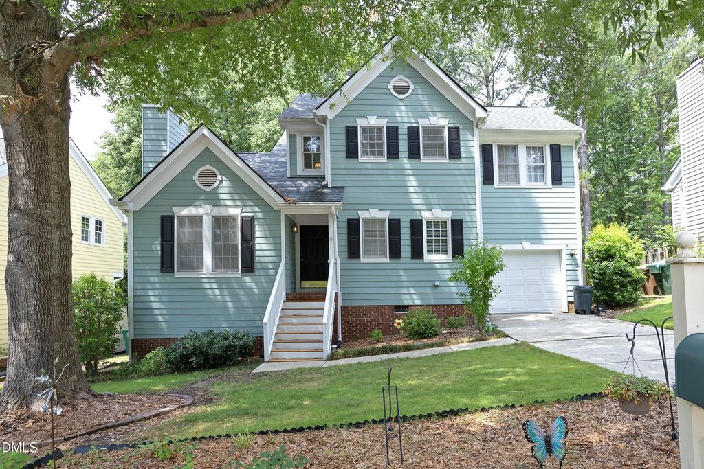 104 Penland Court, Cary
