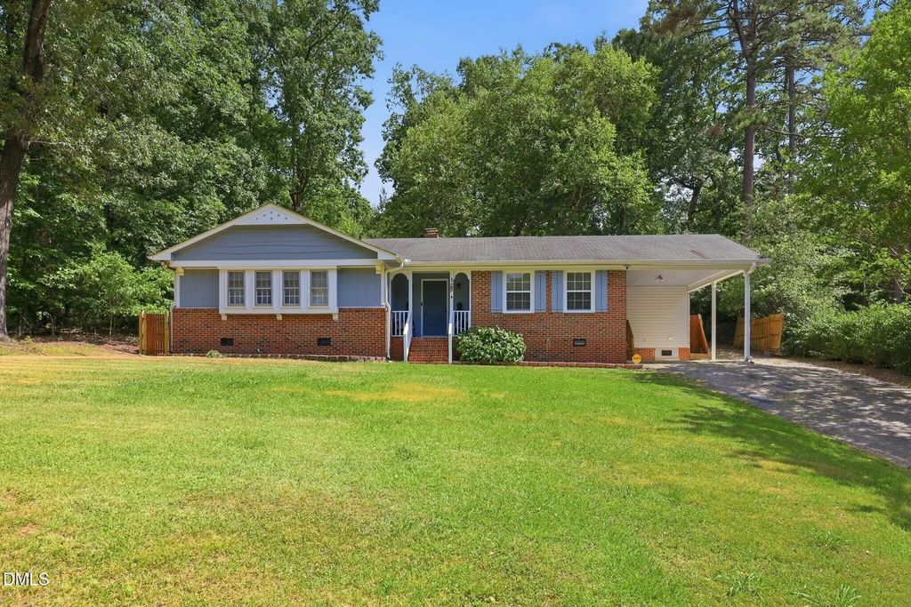 917 Cromarty Avenue, Sanford