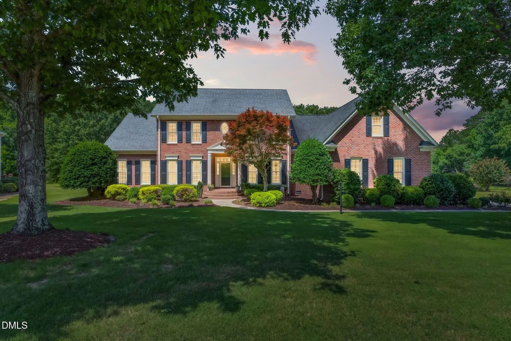 145 Huntington Drive, Dunn