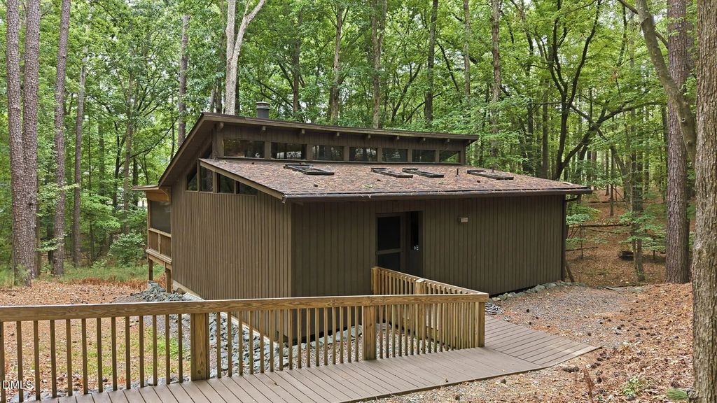 7304 Sunrise Road, Chapel Hill