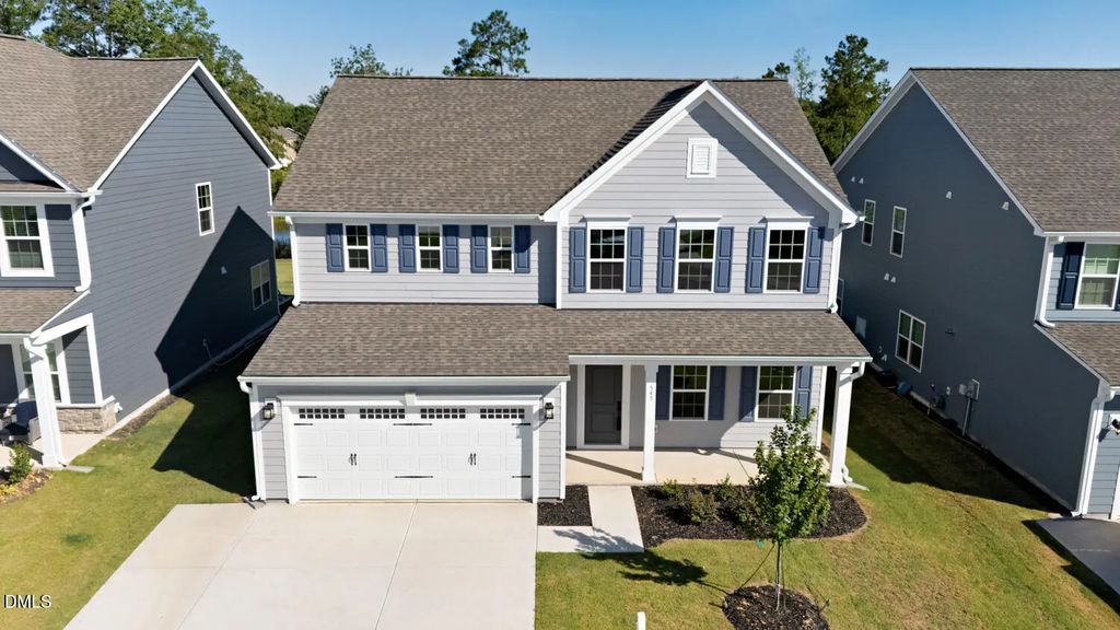 545 Freedom Trail Drive, Willow Springs