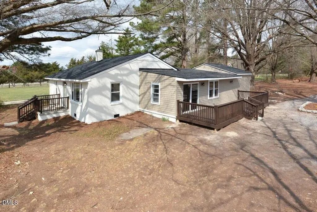2105 Newton Dairy Road, Henderson