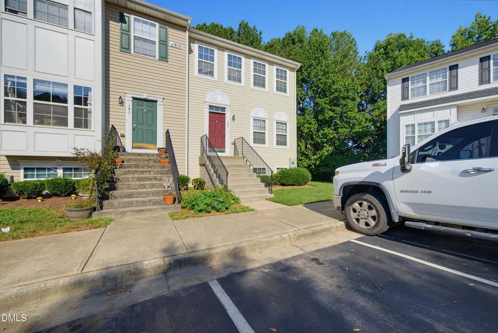 2910 Barrymore Street, Raleigh
