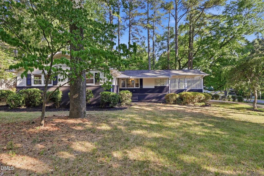 3919 Brixton Lane, Durham