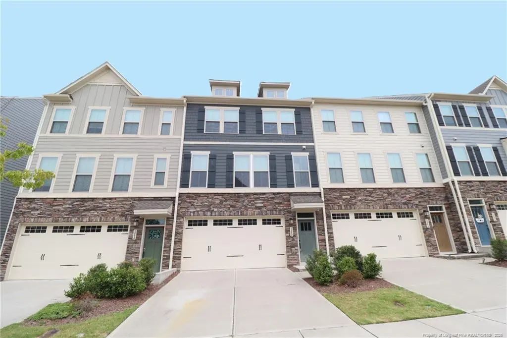 1242 Channing Park Circle, Cary