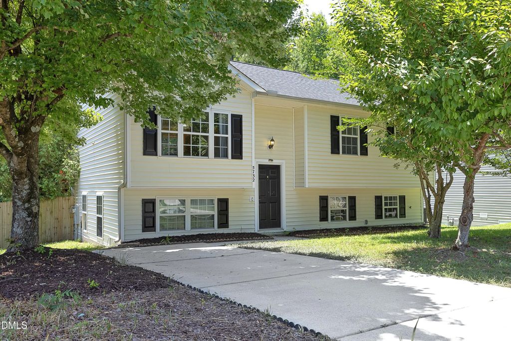 5732 Brambleton Avenue, Raleigh