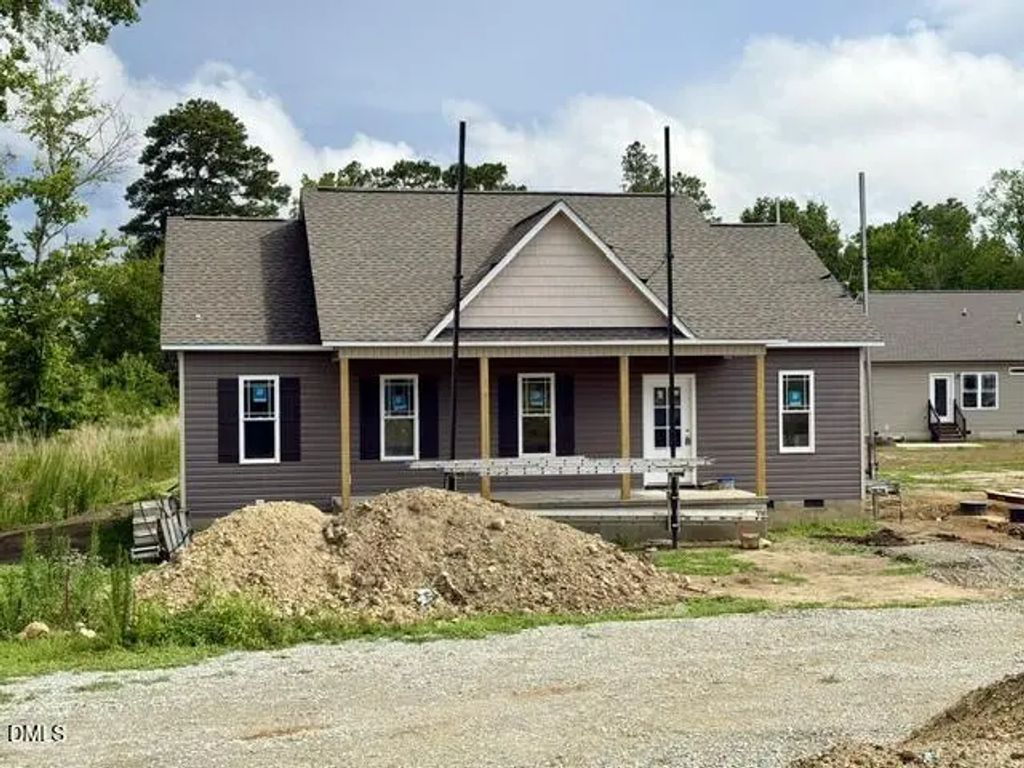 930 Micro Road W, Selma