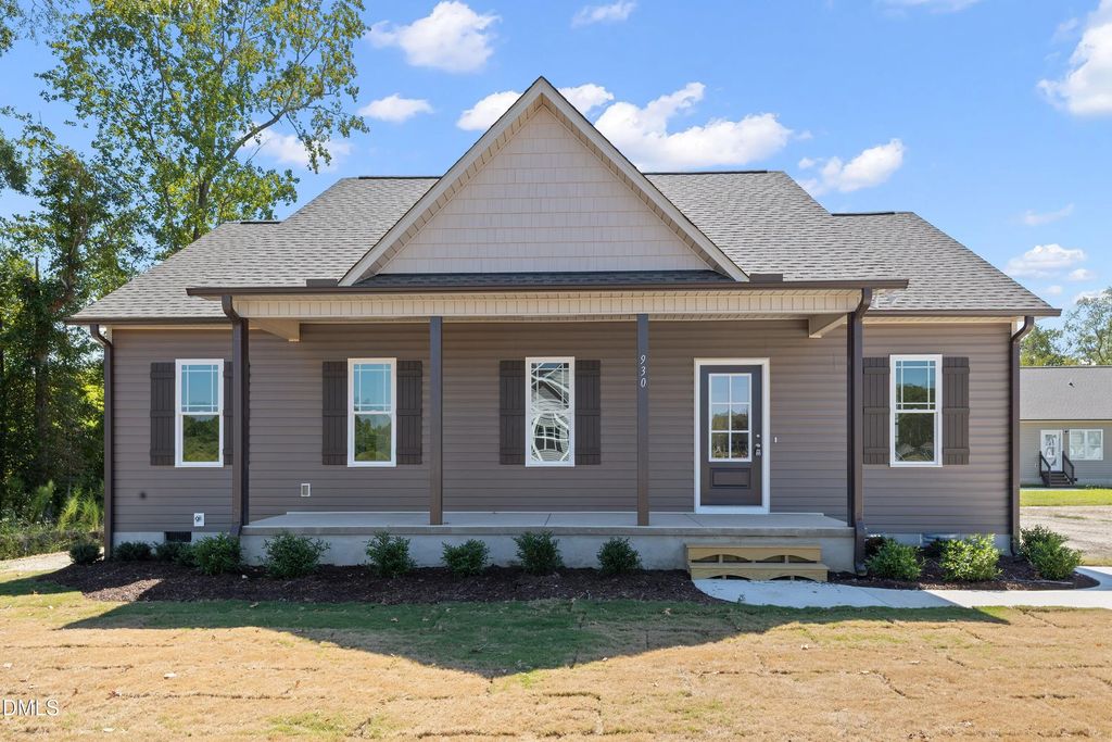 930 Micro Road W, Selma
