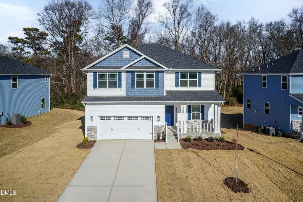 204 Jackson Rdg Way, Pikeville