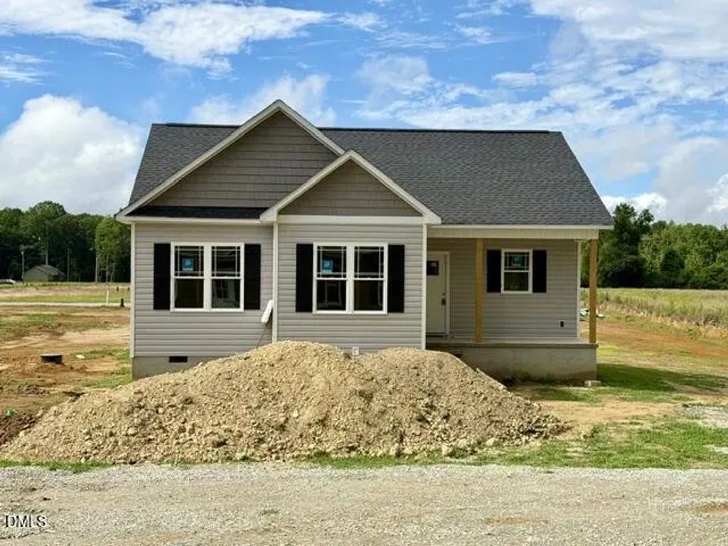 934 Micro Road W, Selma