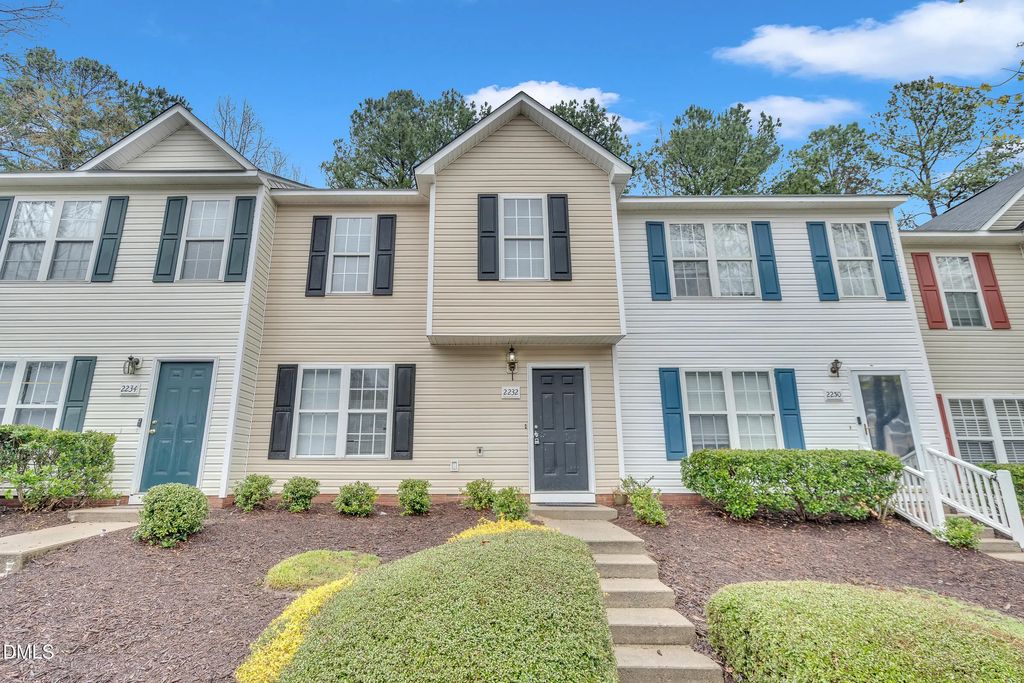 2232 Violet Bluff Court, Raleigh