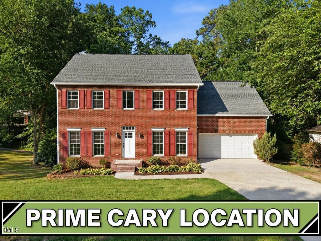 108 Rock Pointe Lane, Cary