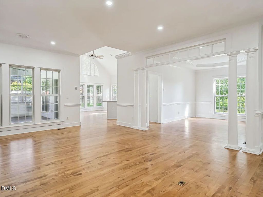 5533 Rolling Field Drive, Garner