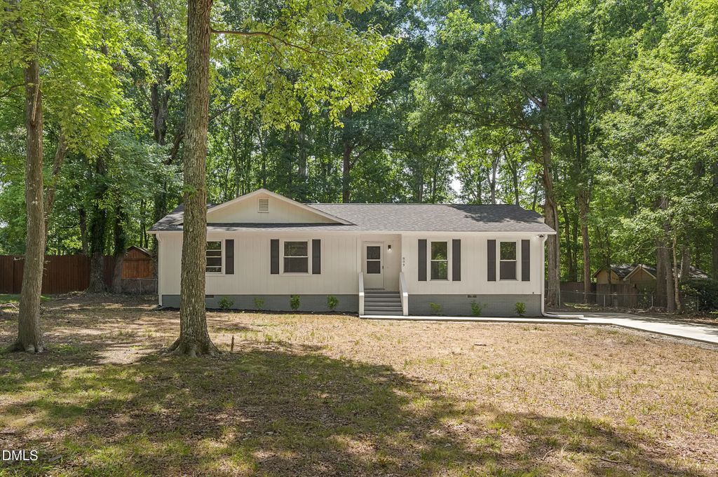 809 Royal Oaks Drive, Durham