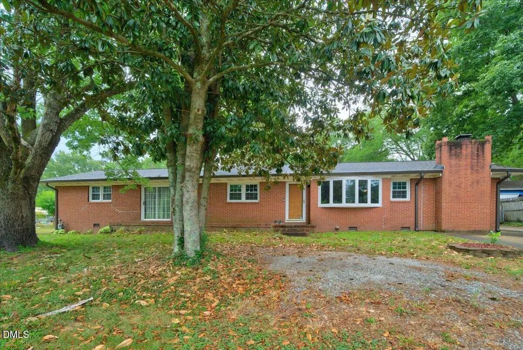 3918 Cheek Road, Durham