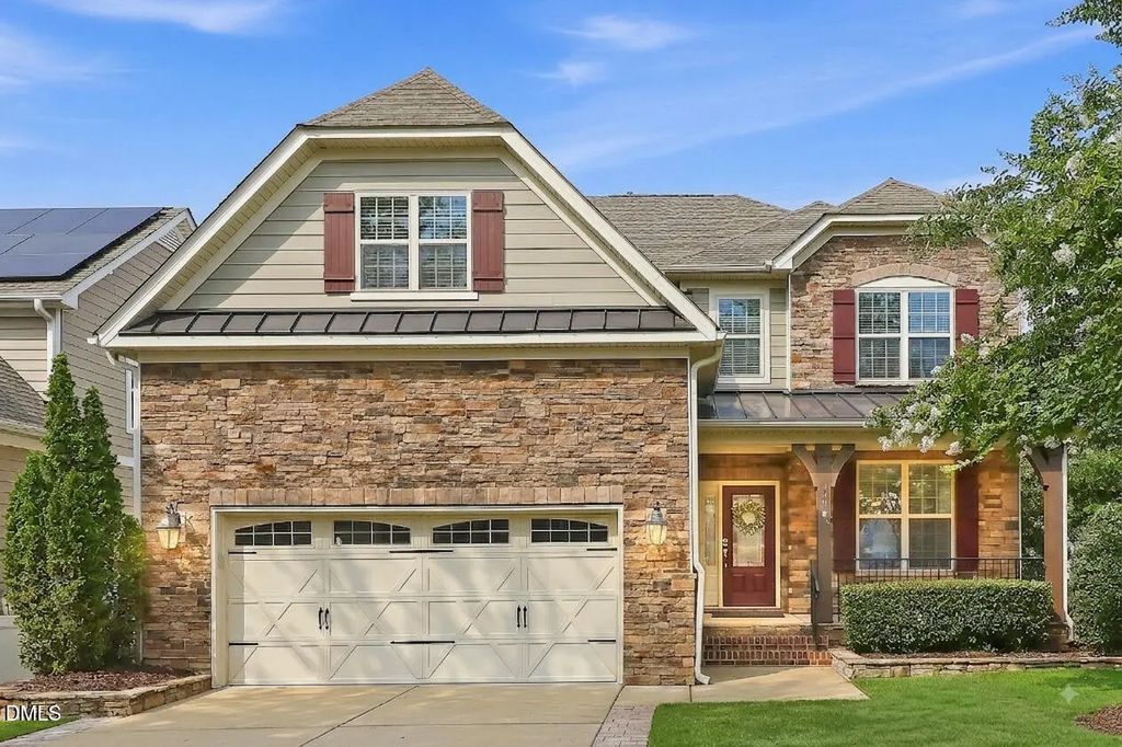 300 Silver Bluff Street, Holly Springs