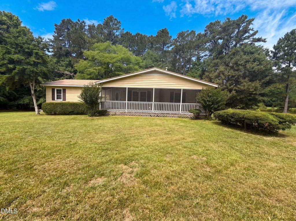1804 Gade Bryant Road, Moncure