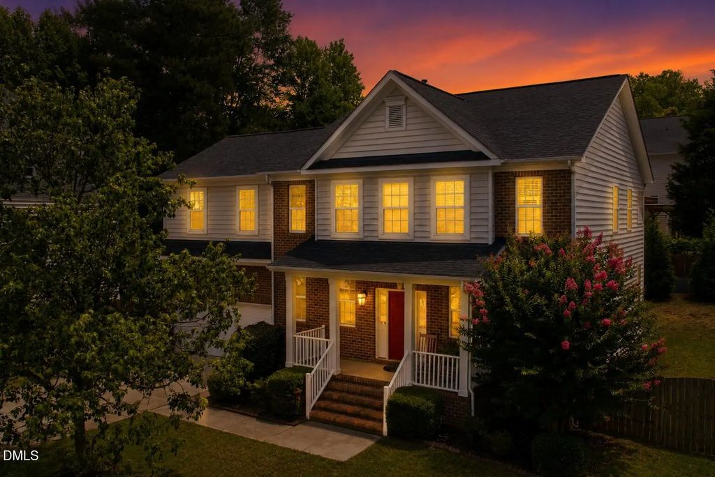 2005 Red Sage Court, Apex