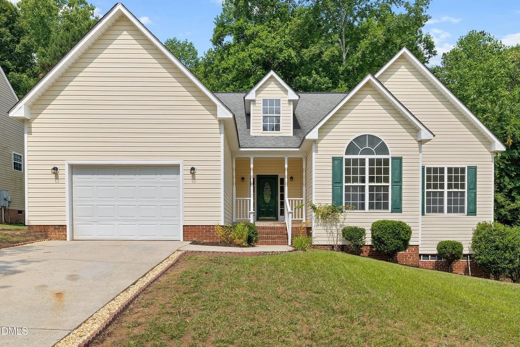 469 Hunter Way, Clayton