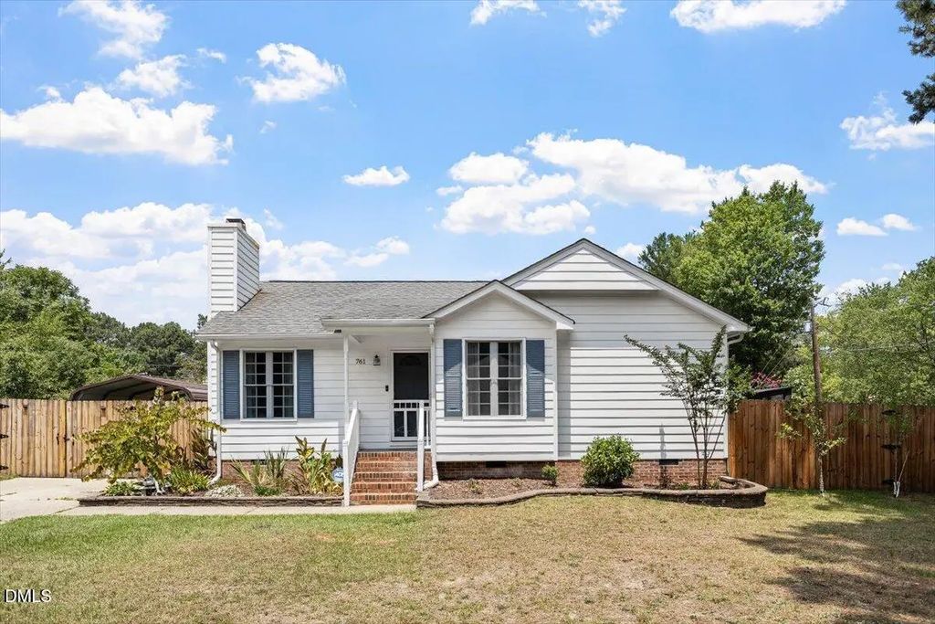761 E Cardinal Drive, Fuquay Varina