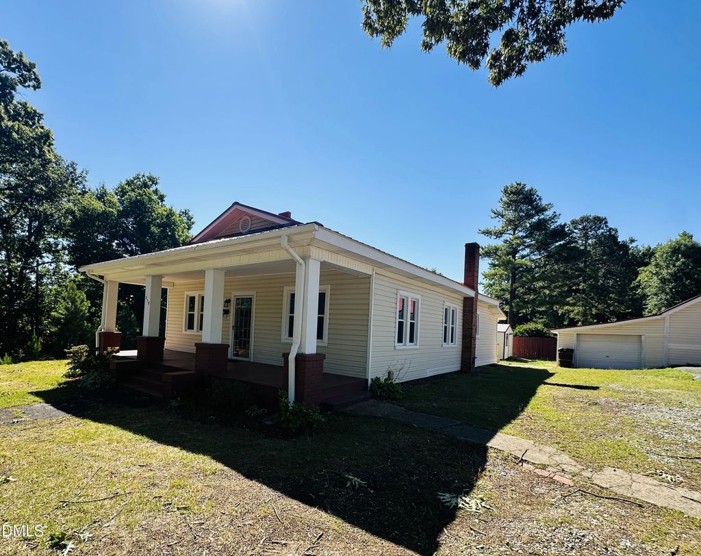 219 Barnette Avenue, Roxboro