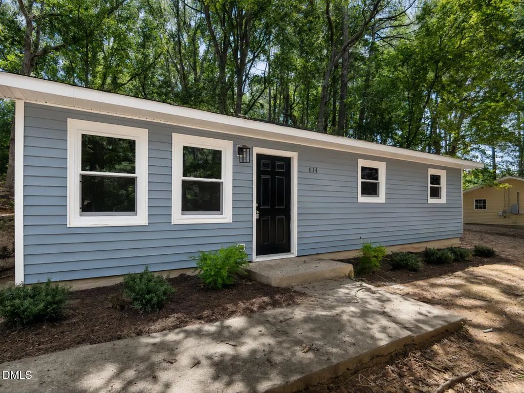 614 Locust Road, Hillsborough