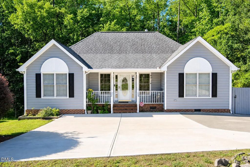 1608 Rogers Pointe Lane, Creedmoor