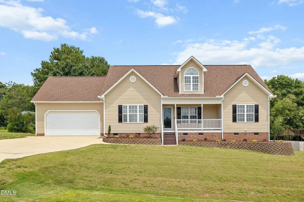 167 Bridle Drive, Angier