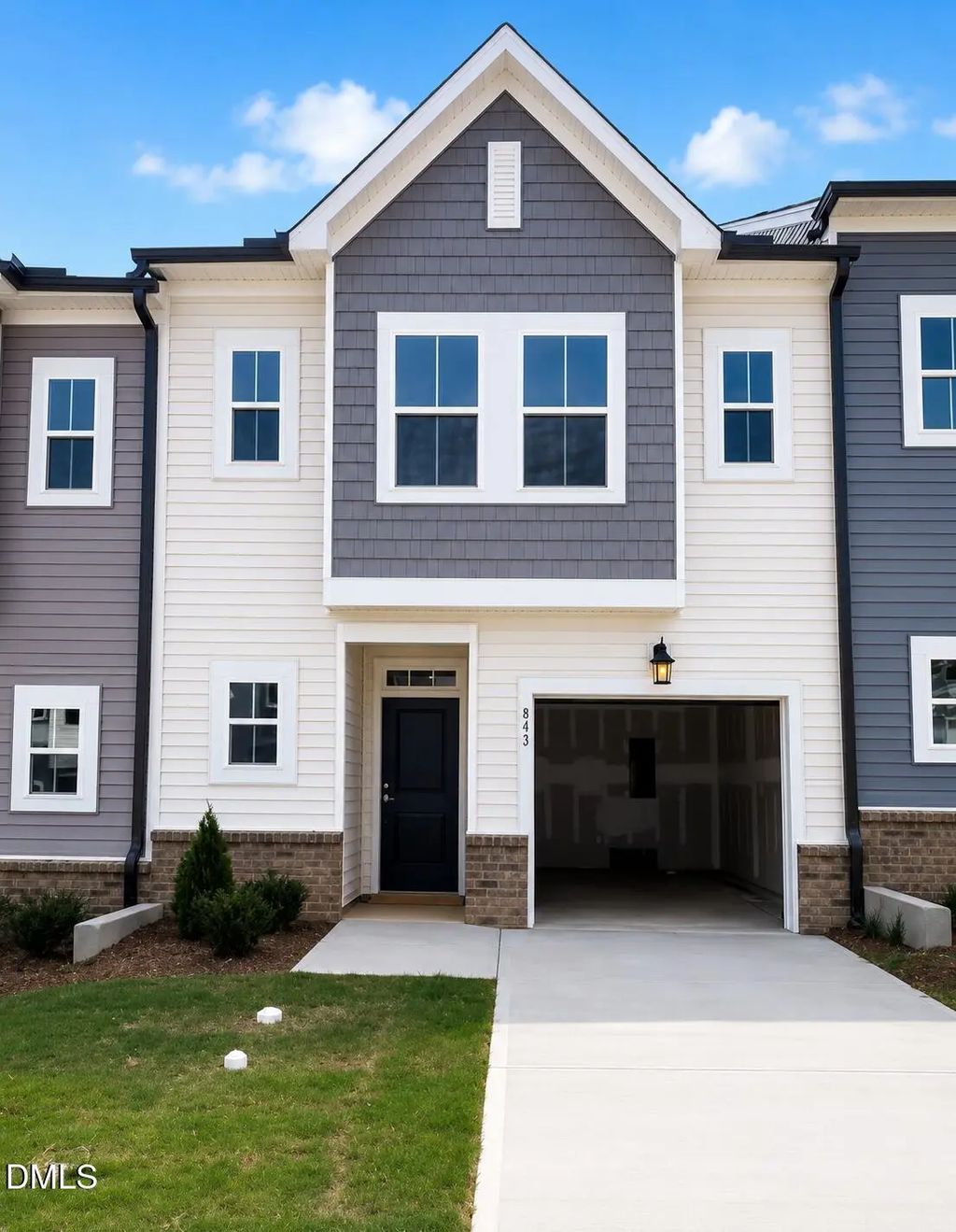 843 Oak Center Drive, Raleigh
