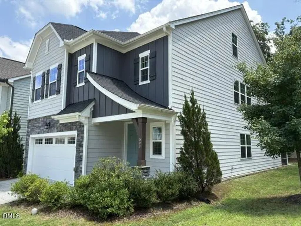 500 Flip Trail, Cary