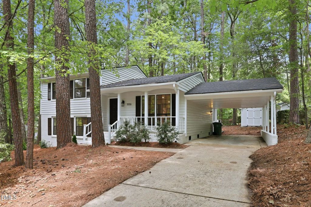 1006 Suterland Road, Cary