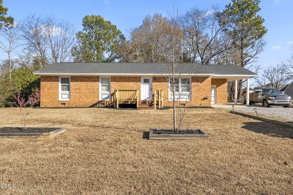 3760 Wakefield Lane, Garner