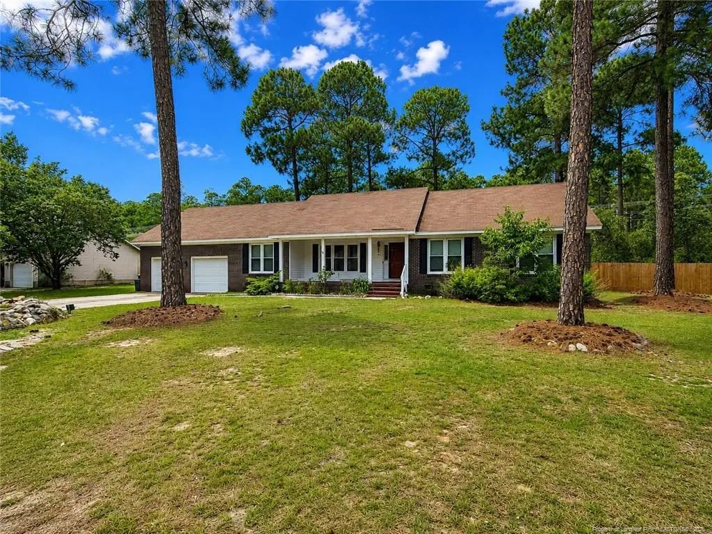 1530 Redbud Drive, Fayetteville
