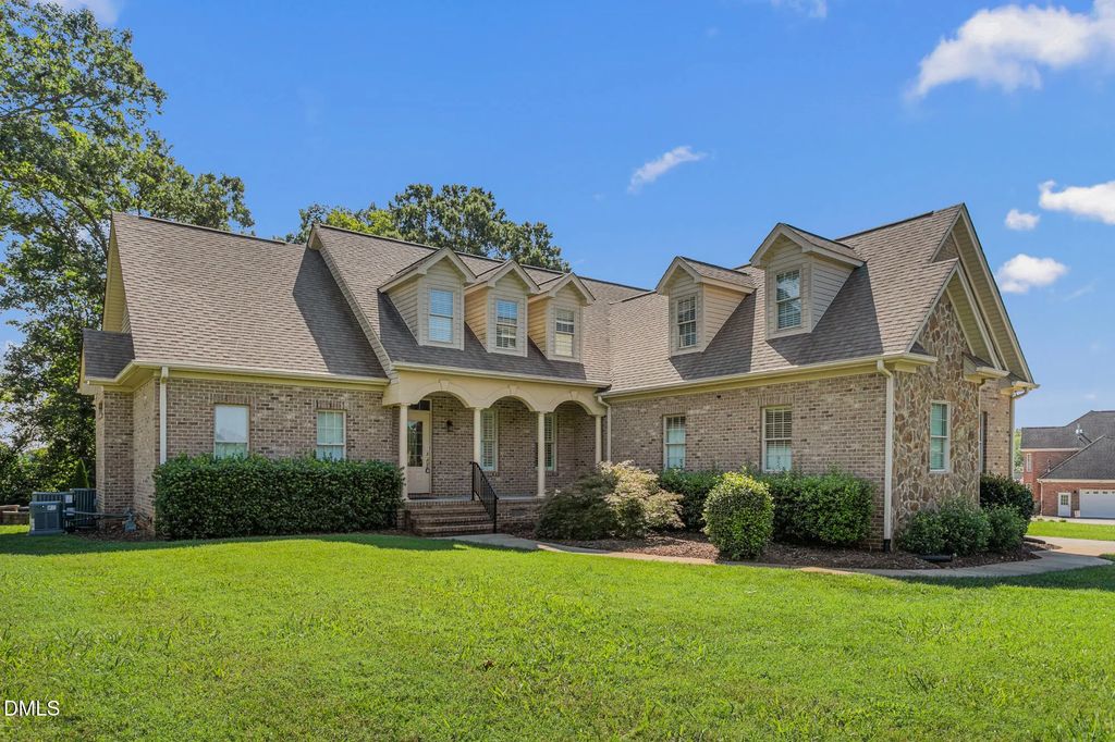 3410 Varnals Court, Graham