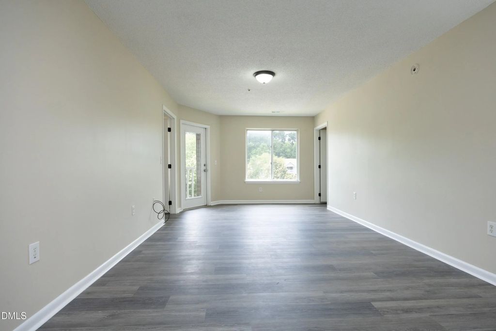 1231 University Court 104, Raleigh
