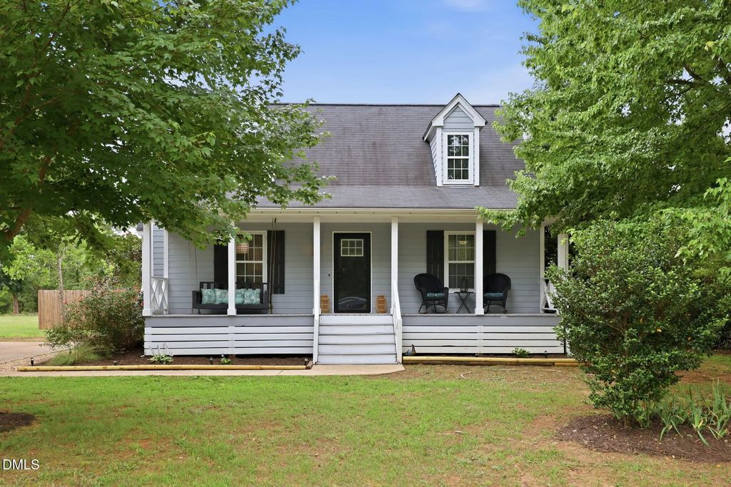 100 New Castle Court, Youngsville