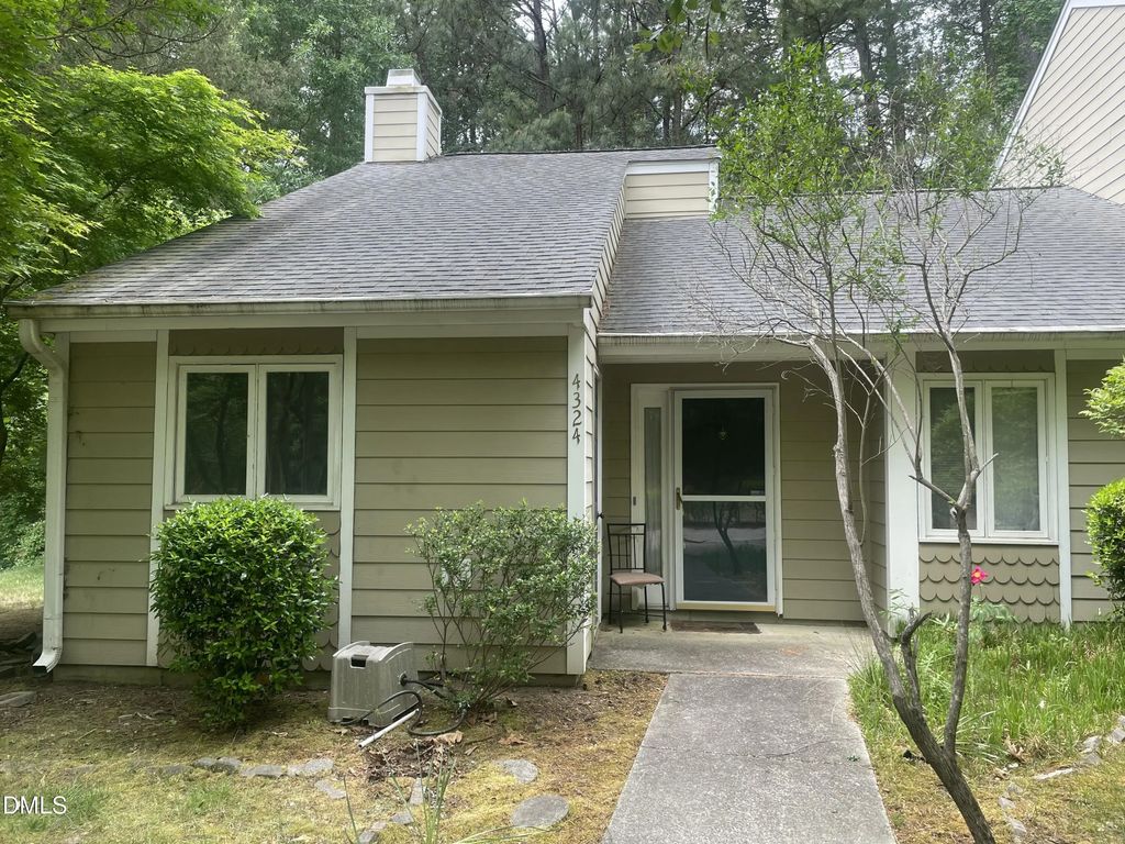 4324 Pin Oak Drive, Durham