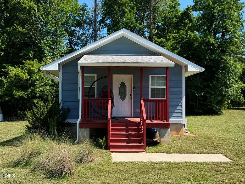 112 Crestview Road, Siler City