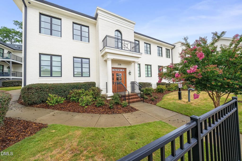 2018 Smallwood Drive C, Raleigh