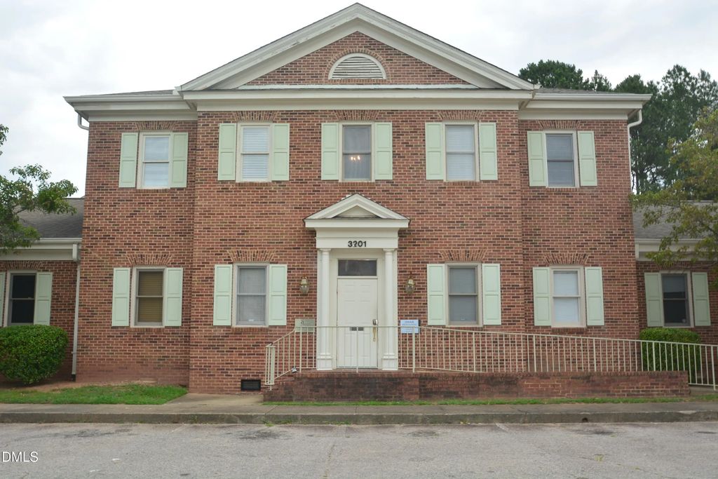 3201 Yorktown Avenue Ste 117, Durham